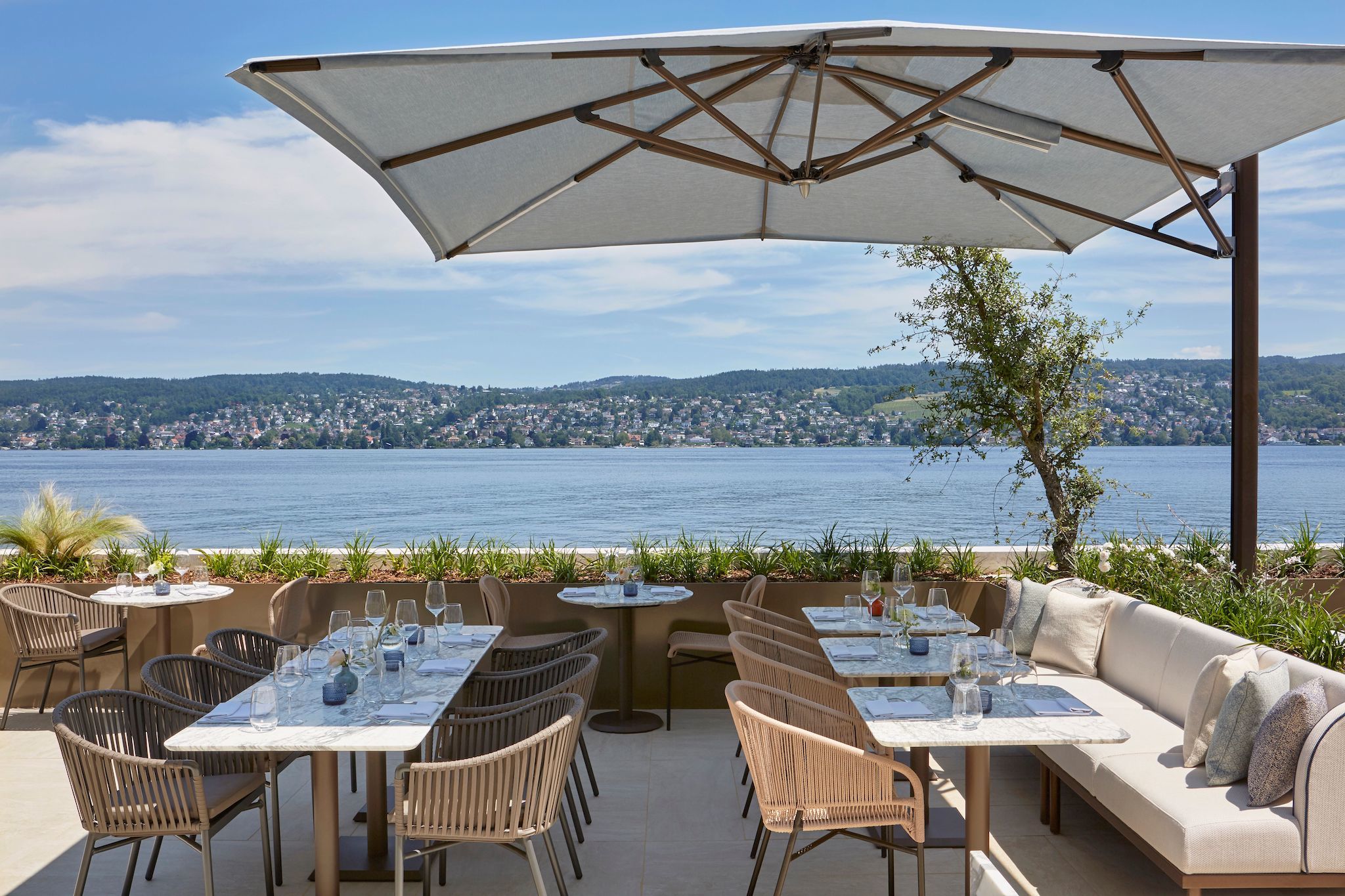 Restaurants Near Illinois Lake Zurich